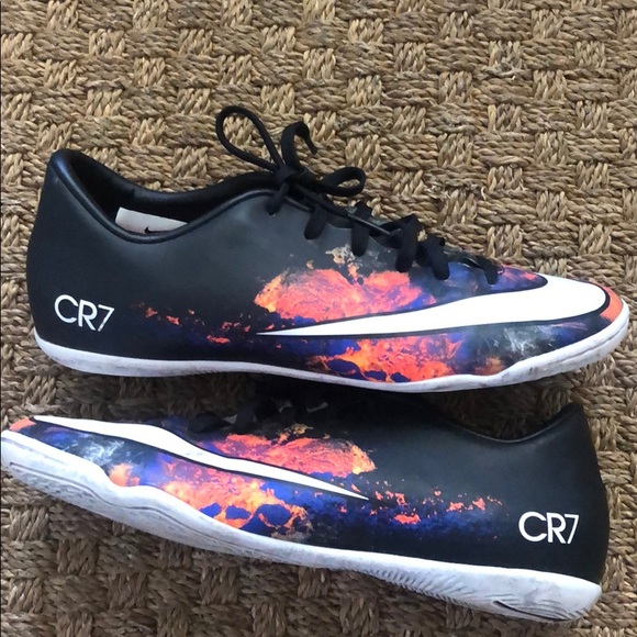 ⚽️ Nike Mercurial CR7 Indoor Soccer Cleats - Picture 3 of 9